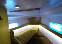 bateau à voile voilier Elan 45 impression intérieur de face cabine 3
